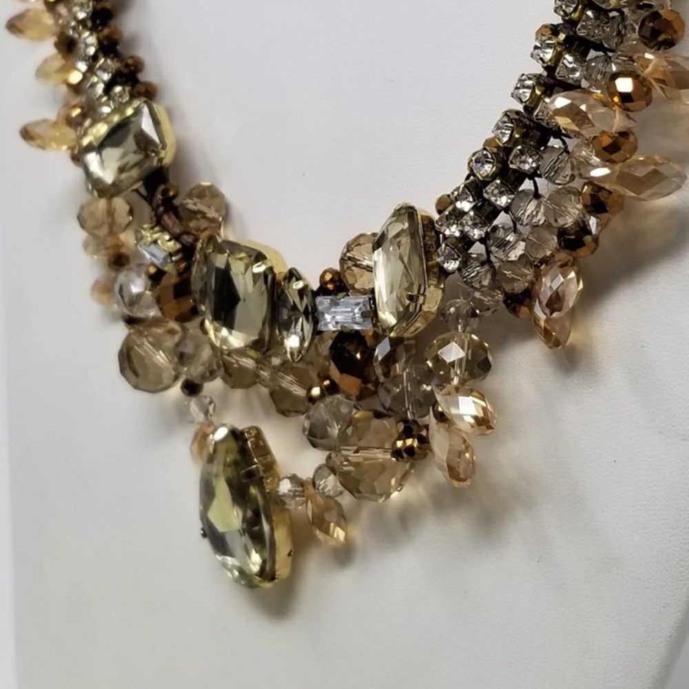 Necklace made with Swarovski Crystas - Picture 11 of 11